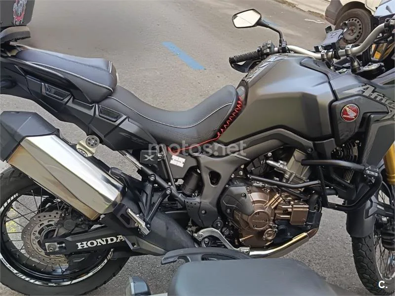 Honda CRF1000L Africa Twin - Vista 3