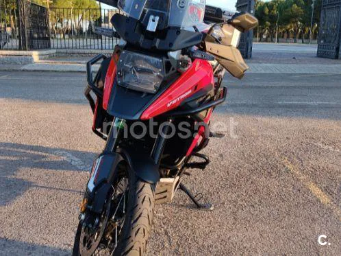 Suzuki V-Strom 1050 - Vista 5