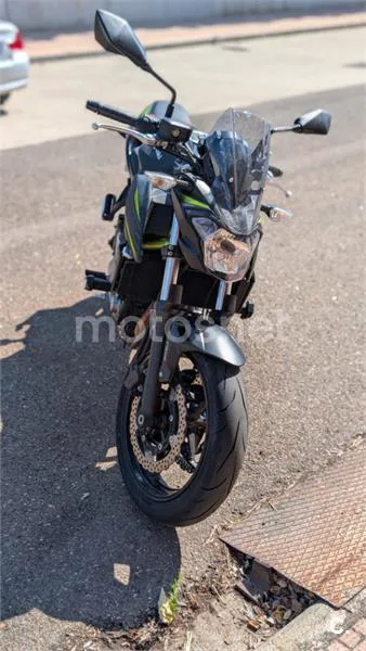 Kawasaki Z650 4600 € 2019 Badajoz - 1