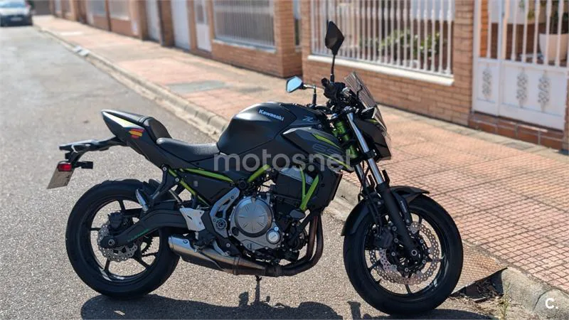 Kawasaki Z650 - Vista 3