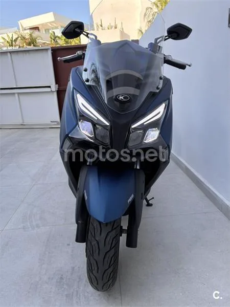 Kymco X-Town CT 300 - Vista 6