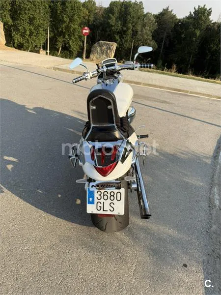 Suzuki Intruder M1800R - Vista 7