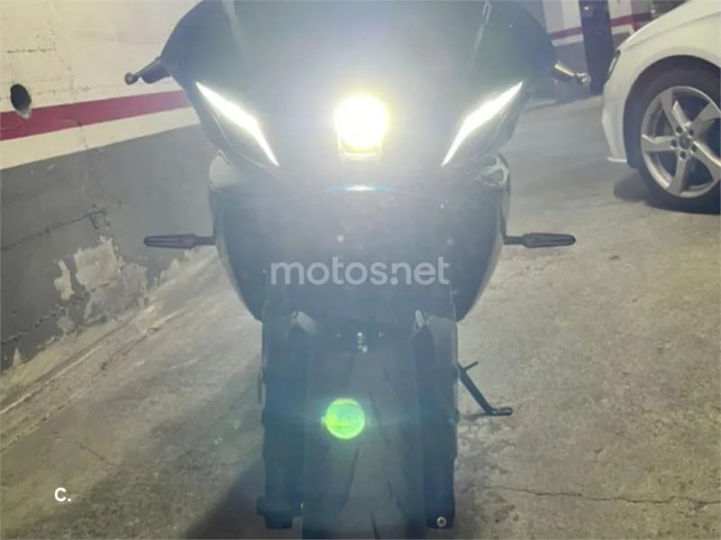 Yamaha YZF-R7 - Vista 3
