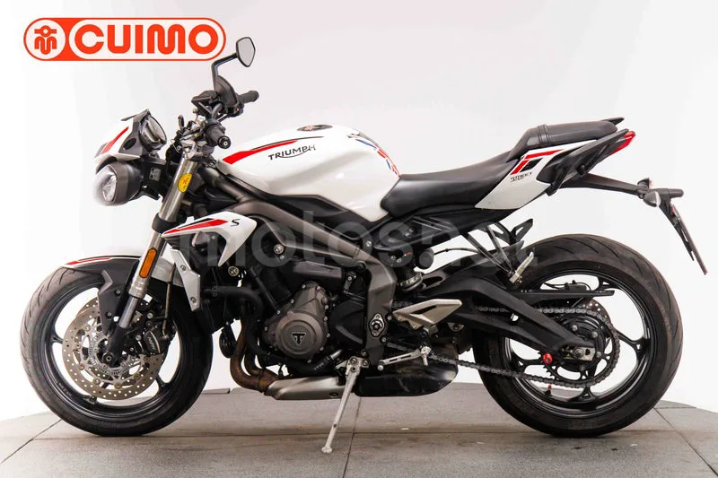 Triumph Speed Triple - Vista 8