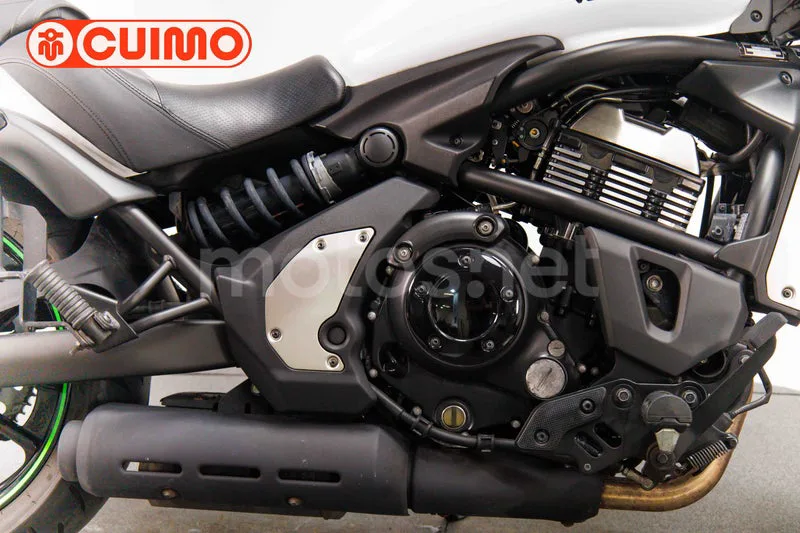 Kawasaki Vulcan S - Vista 15