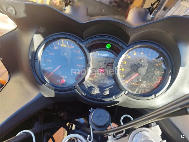 Suzuki V-Strom 650 - Vista 6