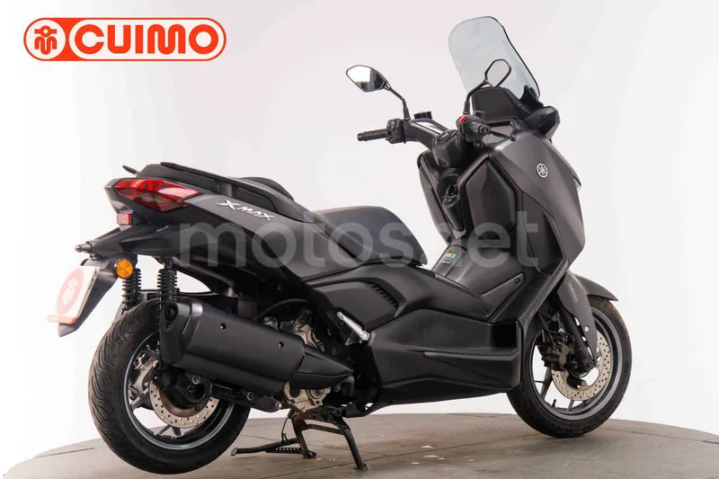 Yamaha XMAX 300 - Vista 4
