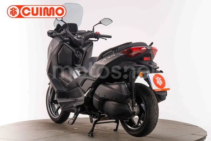 Yamaha XMAX 300 - Vista 6