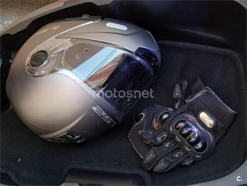 Piaggio MP3 500 LT Sport - Vista 8