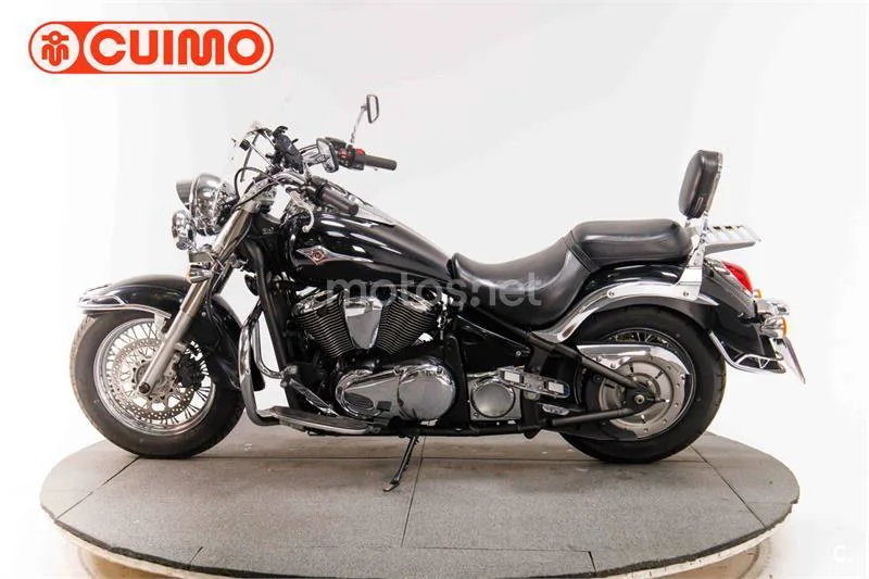 Kawasaki VN900 Classic - Vista 8