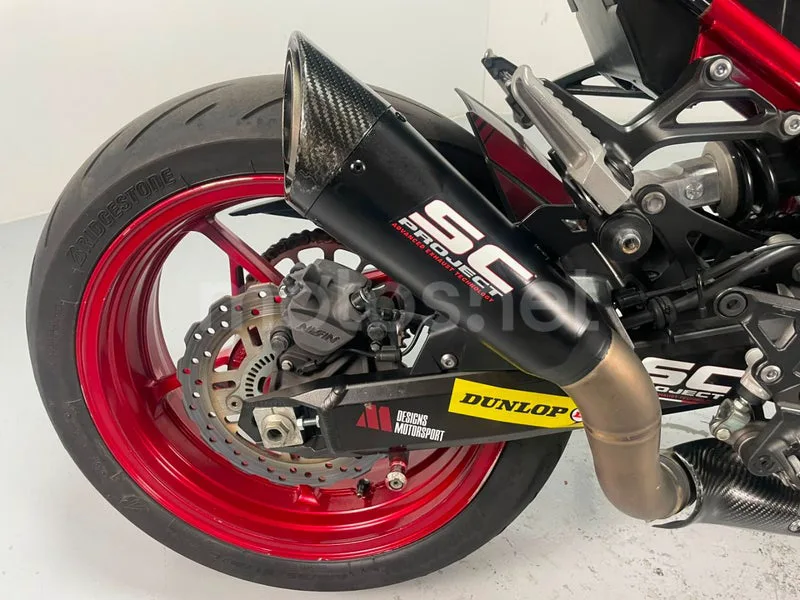 Kawasaki Z900 - Vista 11