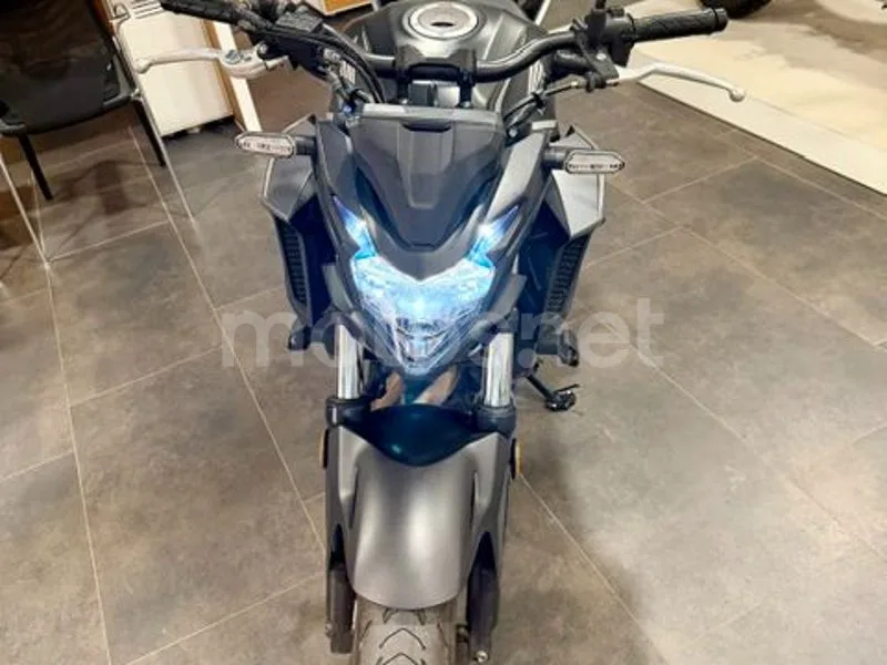 Honda CB500F - Vista 3