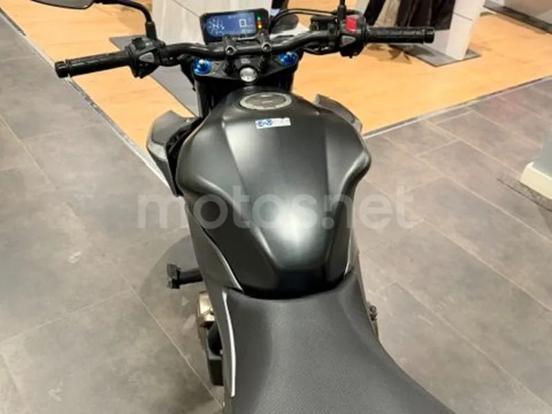 Honda CB500F - Vista 4