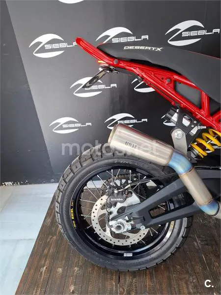 Ducati DesertX - Vista 5