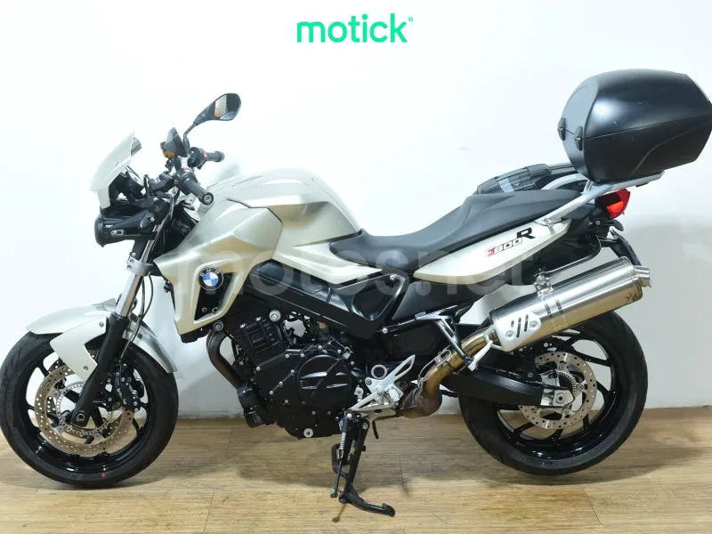 BMW F 800 R - Vista 7