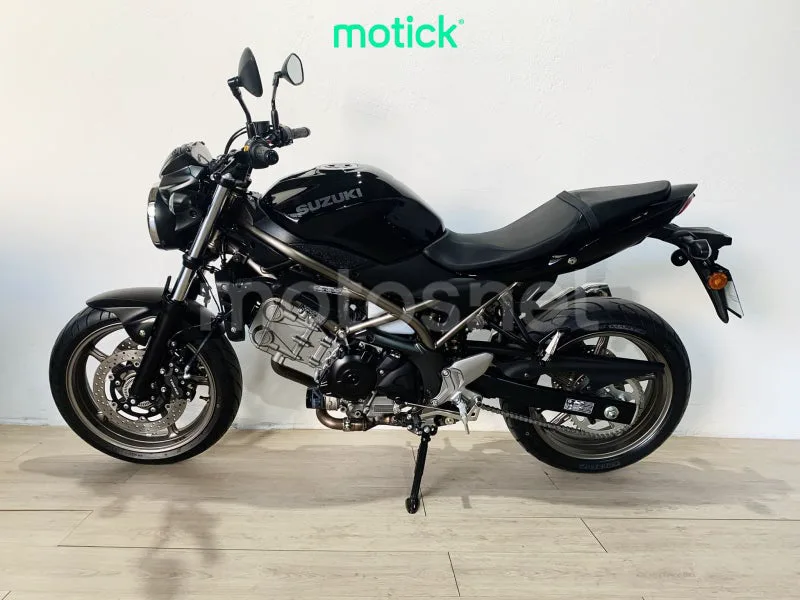 Suzuki SV650 - Vista 6