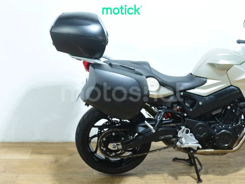 BMW F 800 R - Vista 3