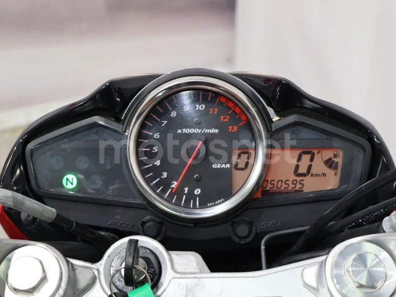 Suzuki Inazuma 250 2190 € 2013 Granada - 2