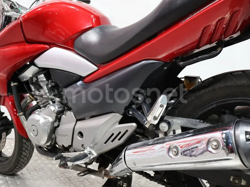 Suzuki Inazuma 250 - Vista 14