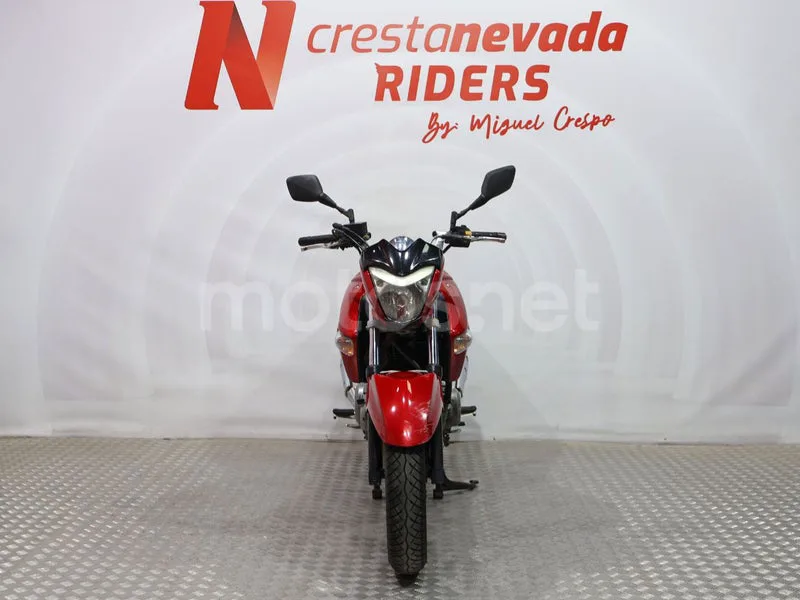 Suzuki Inazuma 250 - Vista 5