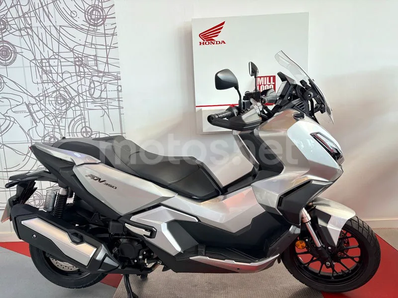 Honda ADV350 4199 € 2023 Granada - 1