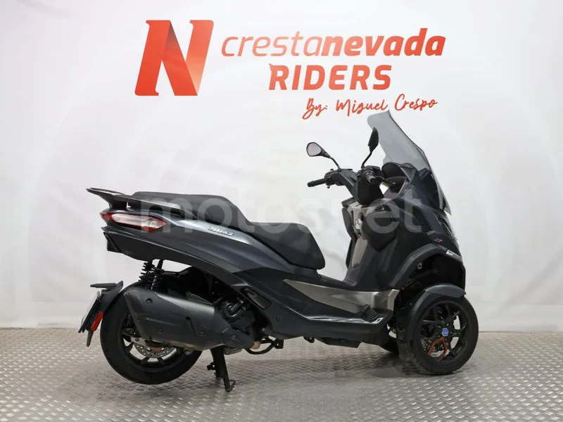 Piaggio MP3 530 Exclusive - Vista 11