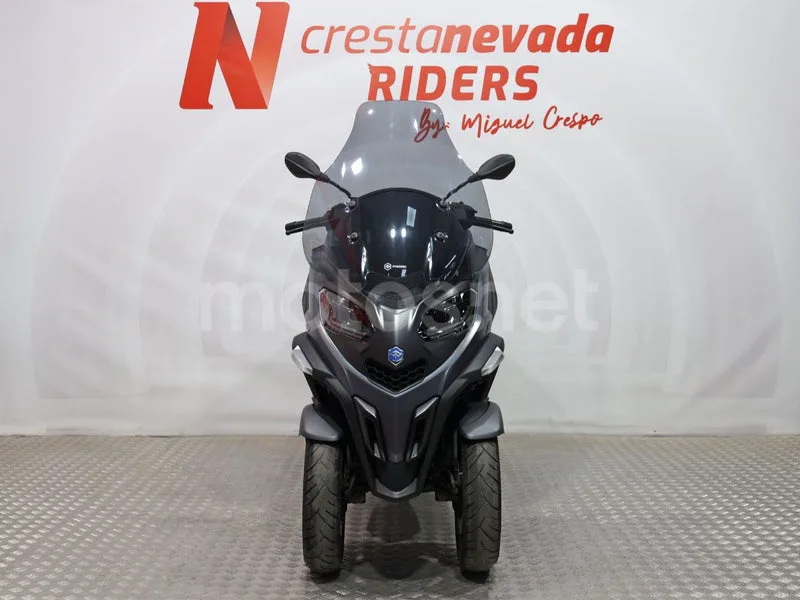 Piaggio MP3 530 Exclusive - Vista 5