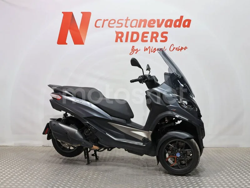 Piaggio MP3 530 Exclusive - Vista 6