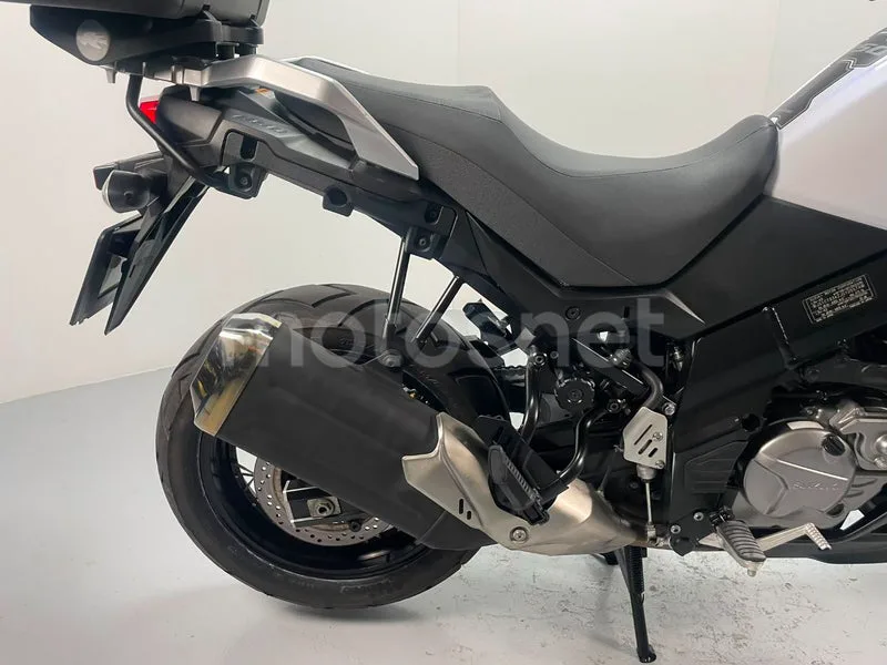 Suzuki V-Strom 650XT - Vista 11
