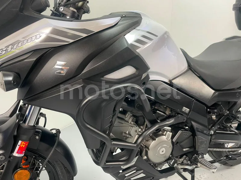 Suzuki V-Strom 650XT - Vista 16