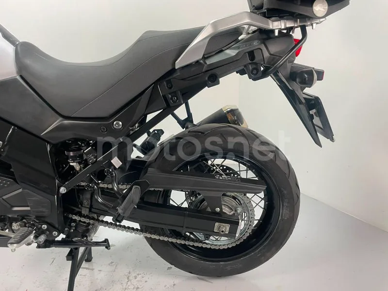 Suzuki V-Strom 650XT - Vista 17