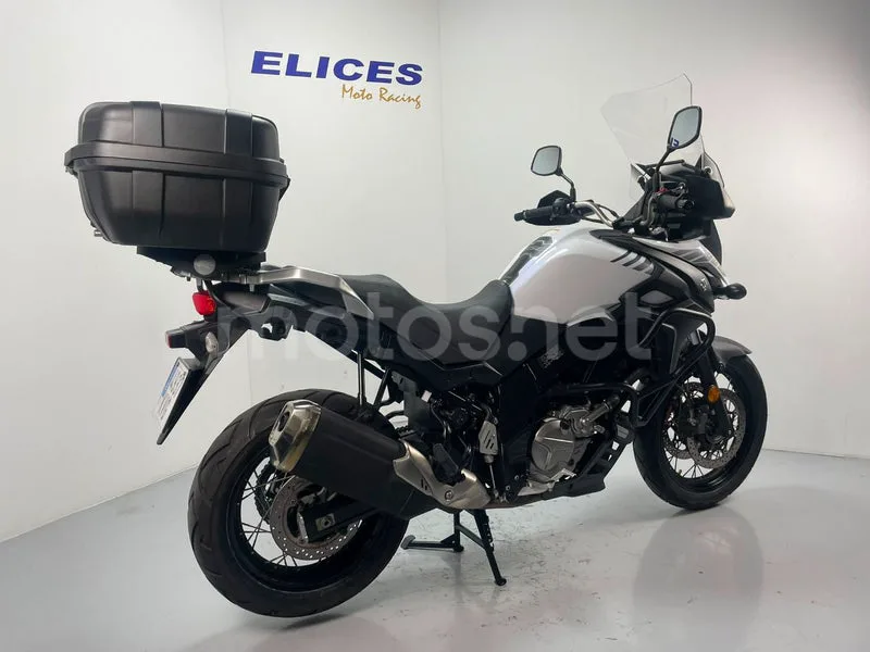 Suzuki V-Strom 650XT - Vista 7