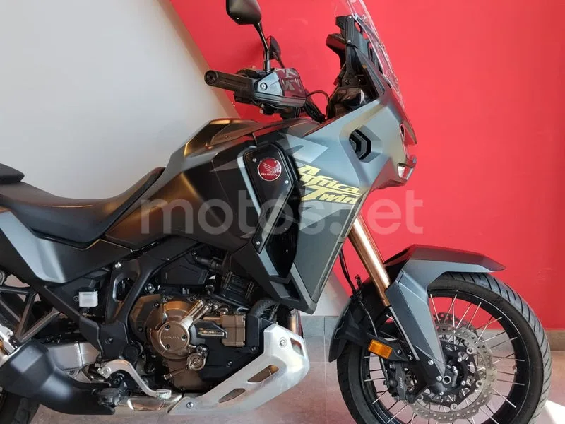 Honda CRF1100L Africa Twin - Vista 16