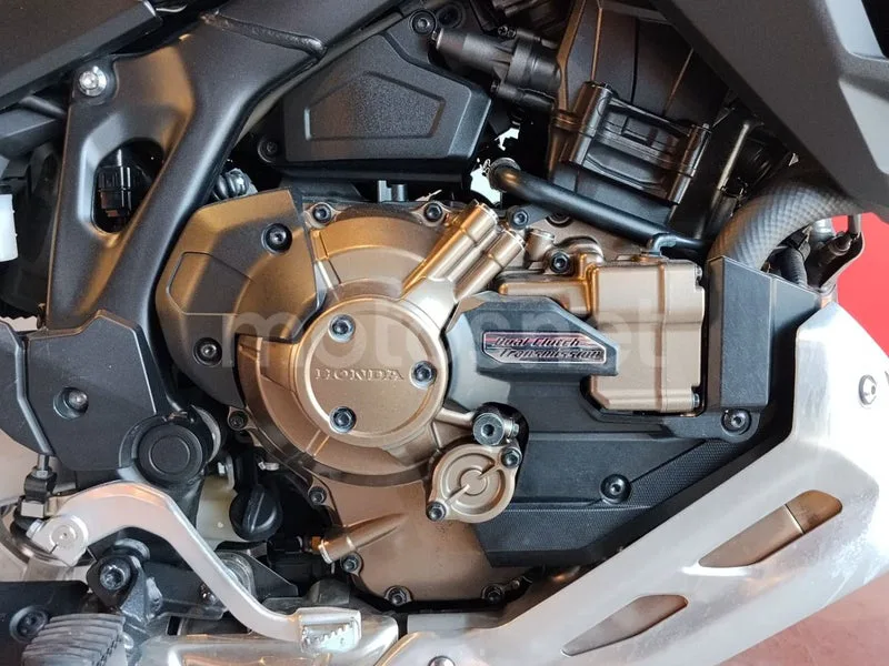 Honda CRF1100L Africa Twin - Vista 18