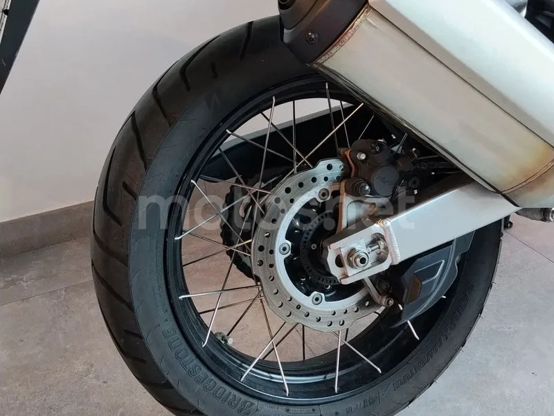 Honda CRF1100L Africa Twin - Vista 21