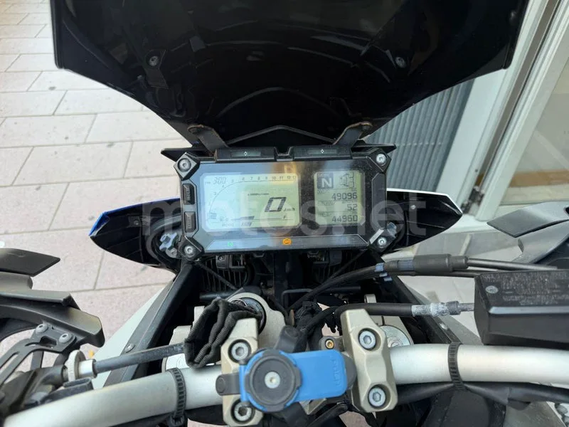 Yamaha MT-09 - Vista 5