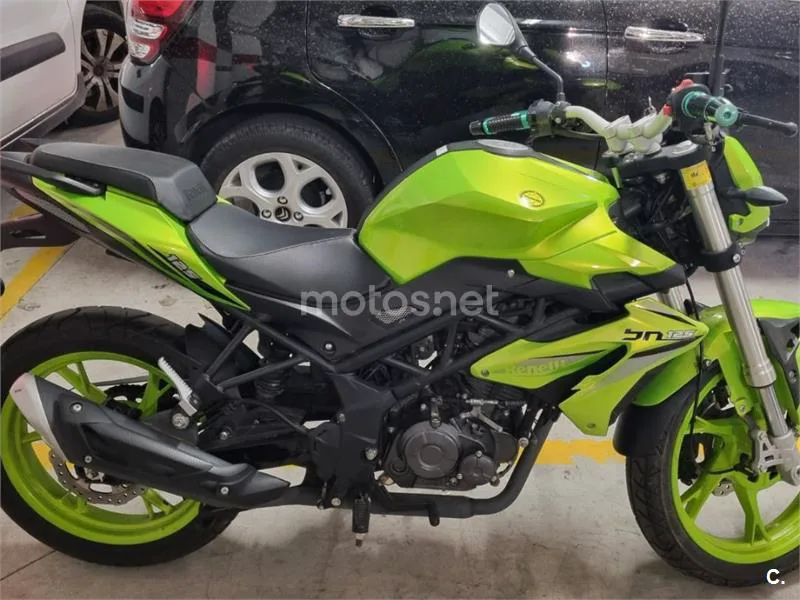 Benelli BN 125 - Vista 4