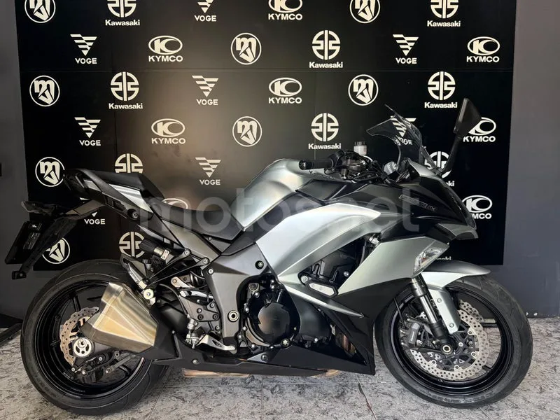 Kawasaki Z1000 SX - Vista 5