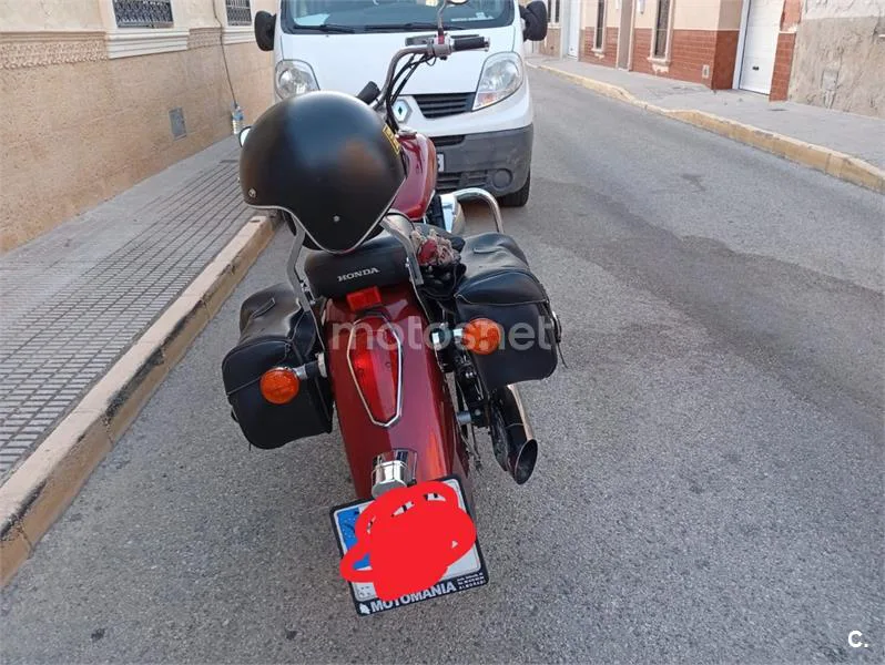 Honda Shadow 750 - Vista 3