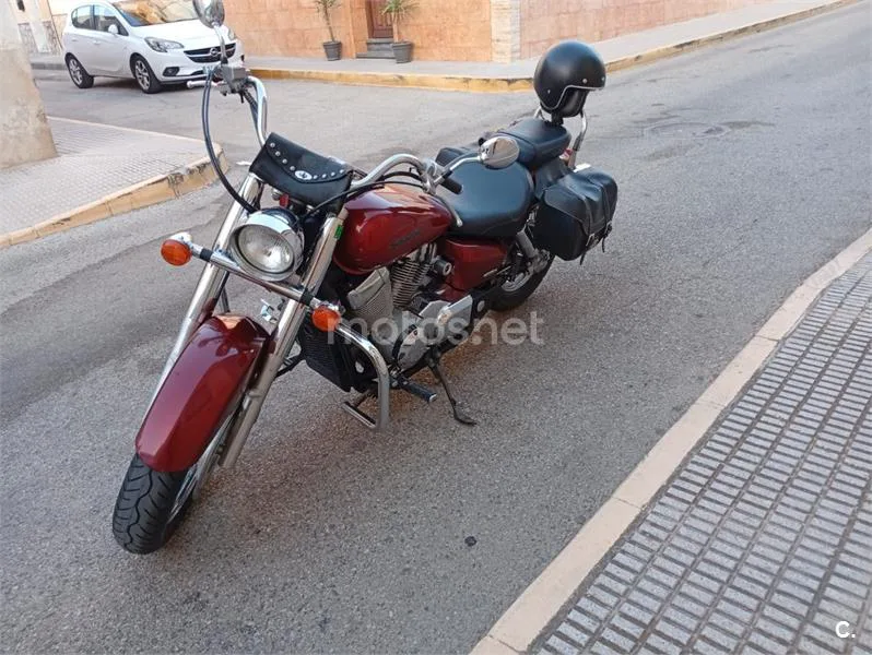 Honda Shadow 750 - Vista 4