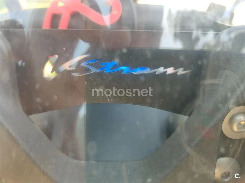 Suzuki V-Strom 650 - Vista 8
