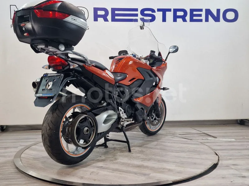 BMW F 800 GT - Vista 7
