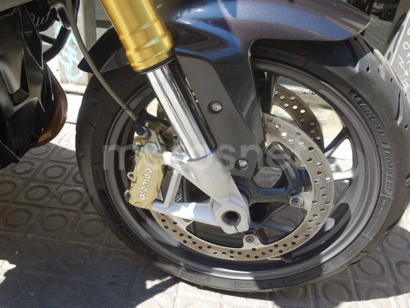 BMW R 1200 R - Vista 20