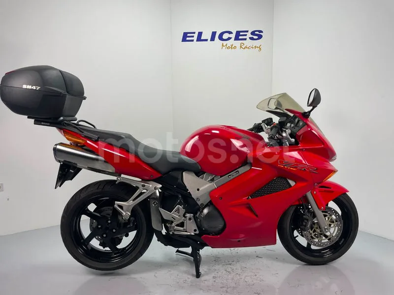 Honda VFR800F 4200 € 2004 Madrid - 2