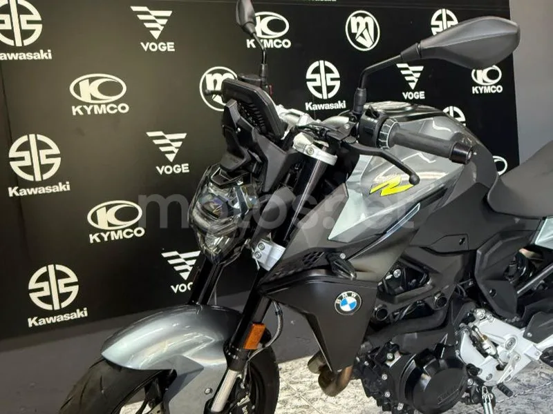 BMW F 900 R - Vista 5
