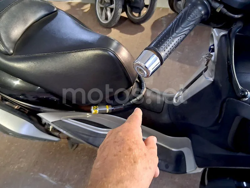 Piaggio MP3 Yourban 300 - Vista 19