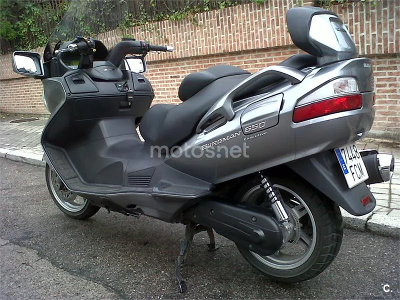 Suzuki Burgman 650 Executive - Vista 4