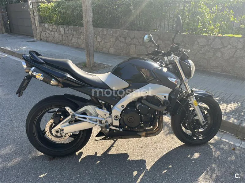 Suzuki GSR600 2800 € 2006 Barcelona - 1