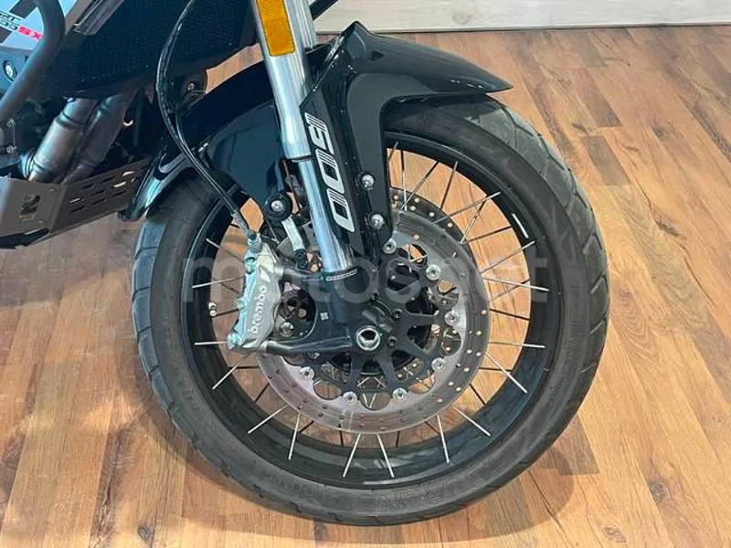 QJ Motor SRT 600 SX - Vista 9
