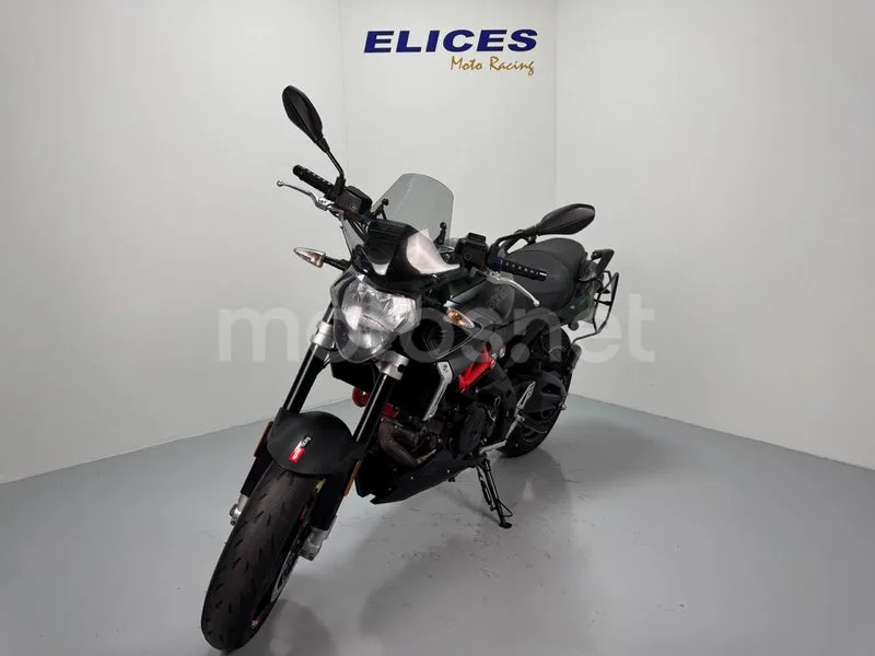 Aprilia Shiver 900 - Vista 13